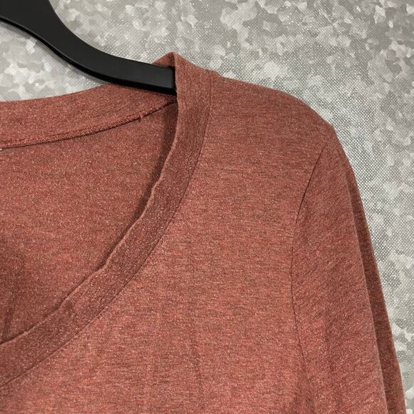 Ambiance Apparel Women's Plus Size Rust Red V-Neck T-Shirt - Size 3X - Causal - Picture 2 of 5